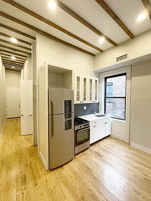 Rented by Pear NYC LLC | media 27