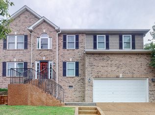 108 Carlton Dr, Hendersonville, TN 37075