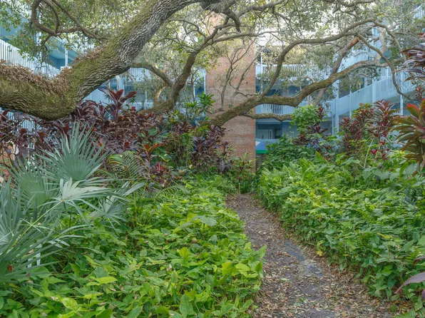 240 Hammock Shore Dr APT 203, Melbourne Beach, FL 32951