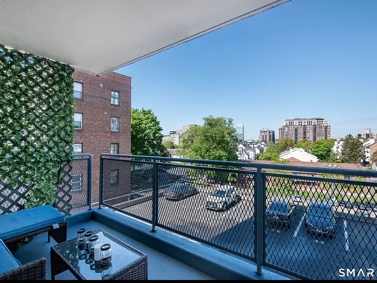 30 Glenbrook Rd #2E — Photo 17