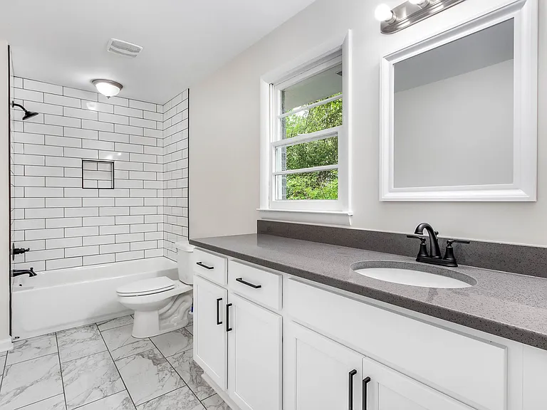 105 Mountain View Dr — Photo 14