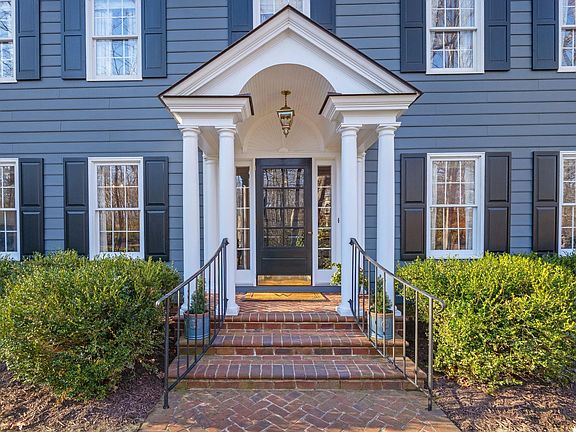 4th image of 315 Terrell Rd W