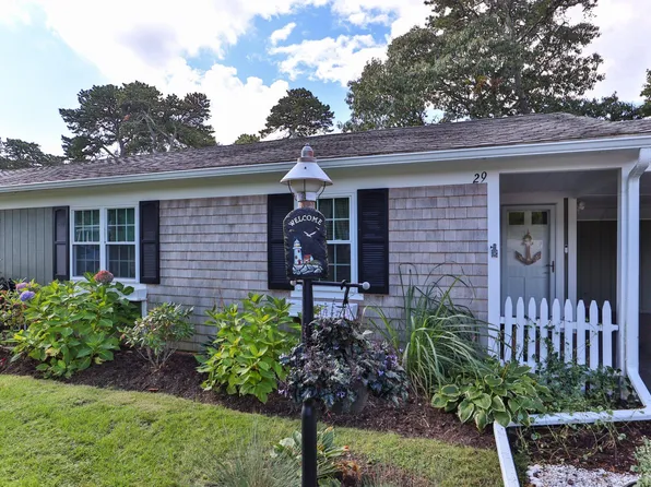 29 Katharyn Michael Road #4, Yarmouth Port, MA 02675