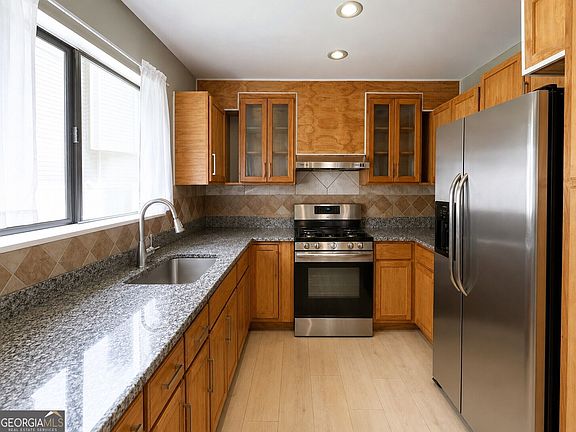 2nd image of 5333 Granery Cir