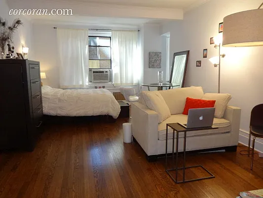 Rented by Corcoran | media 41