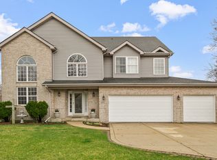 24027 W Douglas Dr, Plainfield, IL 60585