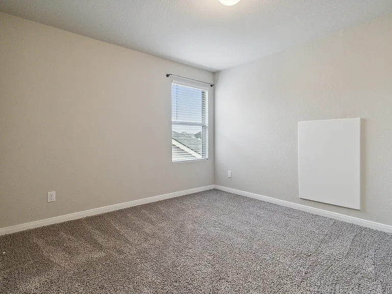 1033 Windflower — Photo 23