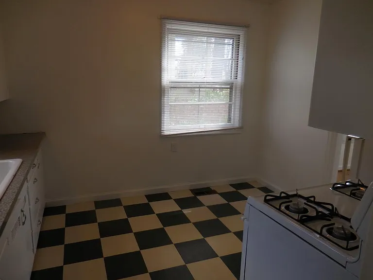 4121 SE Ellis St — Photo 10