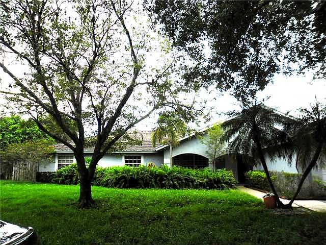 2nd image of 20270 NW 3rd St