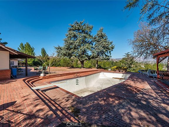 4th image of 6006 Clear Valley Rd #10