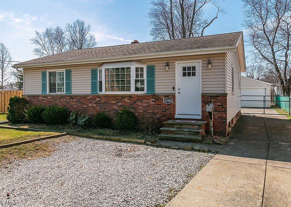 1st image of 33886 Beach Park Ave