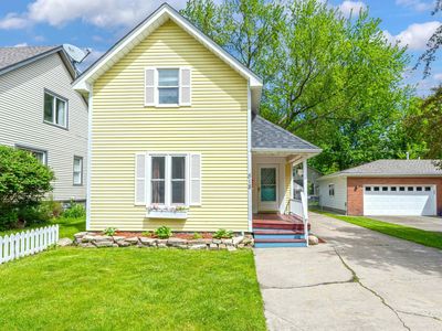 518 N 5th St, Saint Clair, MI, 48079