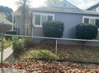 220 Lindbergh St, San Mateo, CA 94401