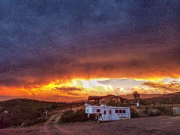 GORGEOUS 360 degree Views!!!