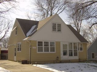 6008 Dagle Dr, Des Moines, IA 50311