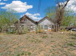 42 S Old Spanish Trl, Kyle, TX 78640