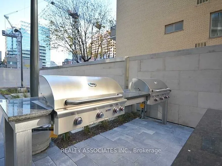 45 Charles St E #3107 — Photo 19