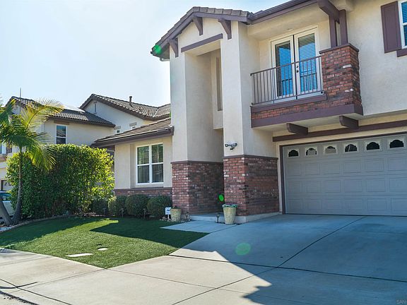 3rd image of 1534 Loma Alta Dr