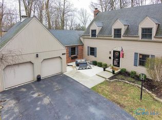 1915 Windsor Pl, Findlay, OH 45840