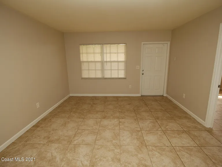 151 Mabry St — Photo 5