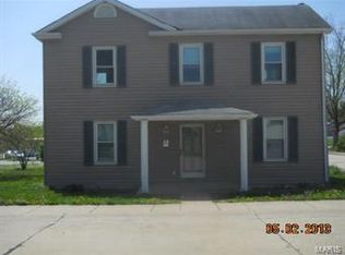 102 E 3rd St, Wentzville, MO 63385
