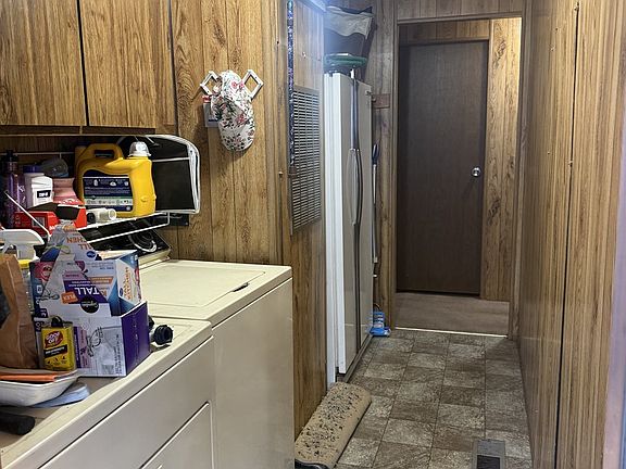 3rd image of 3800 W 6th St