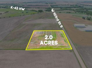 7 Osage Dr, Iola, KS 66749