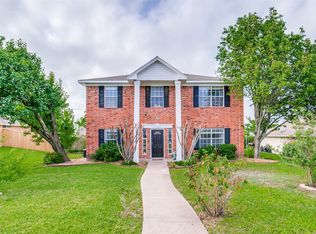 1209 Montclair Dr, Garland, TX 75040