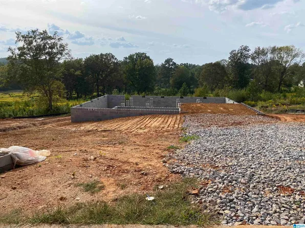 1603 Fairway Dr SW, Jacksonville, AL 36265