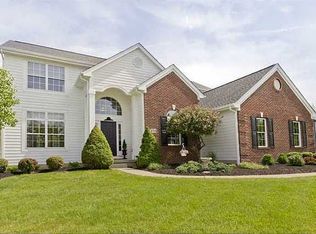 174 Oakwood Ct, Westerville, OH 43081