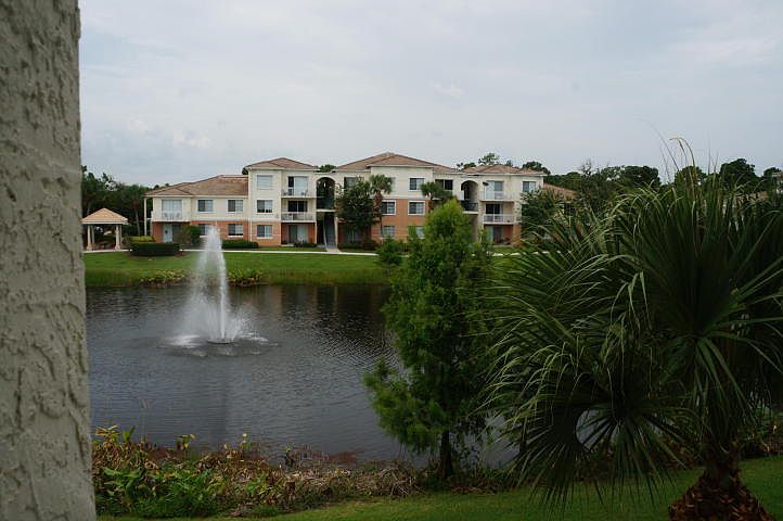 1st image of 7303 Myrtlewood Cir W