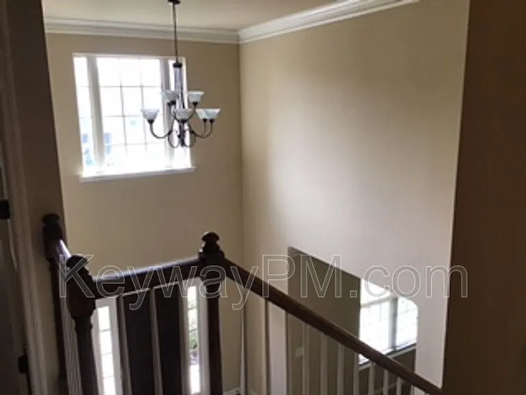 6017 Reynolds Cir — Photo 8
