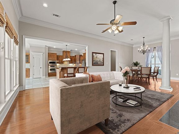 4th image of 12338 Oak Brook Dr