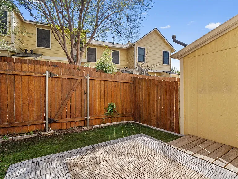 11901 Swearingen Dr #105 — Photo 19
