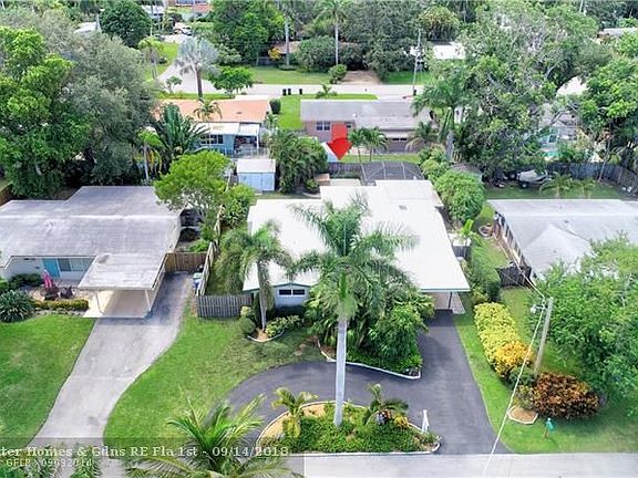 2nd image of 2475 Cat Cay Ln