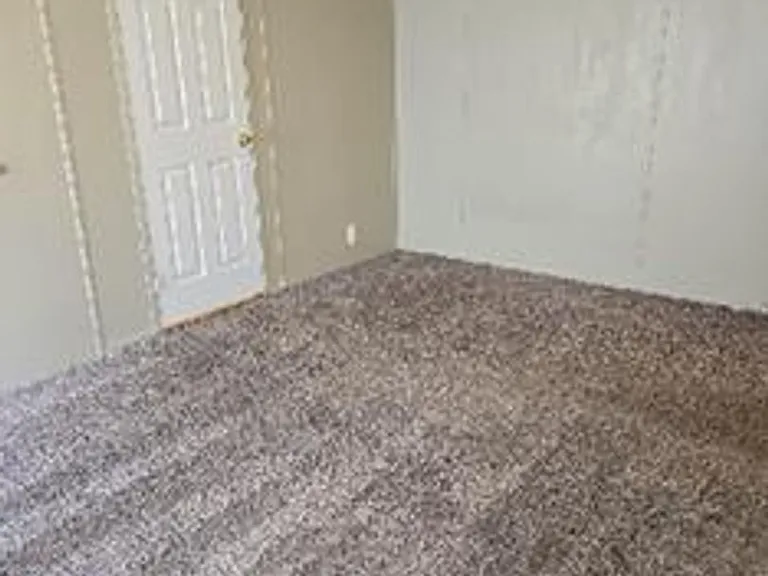 333 N Meldrum St #2 — Photo 11