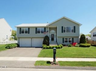 40 Lindas Run, Stratford, CT 06614