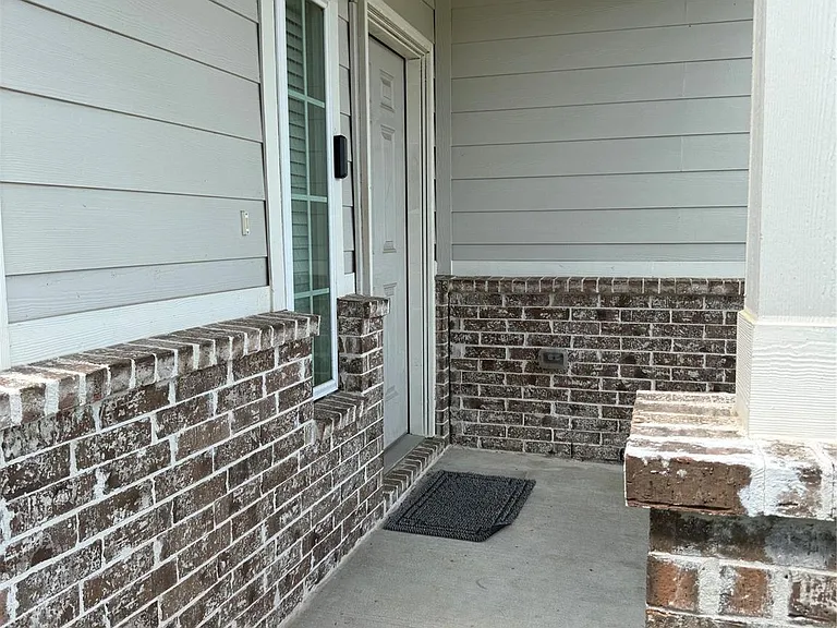 3676 Cub Dr — Photo 3