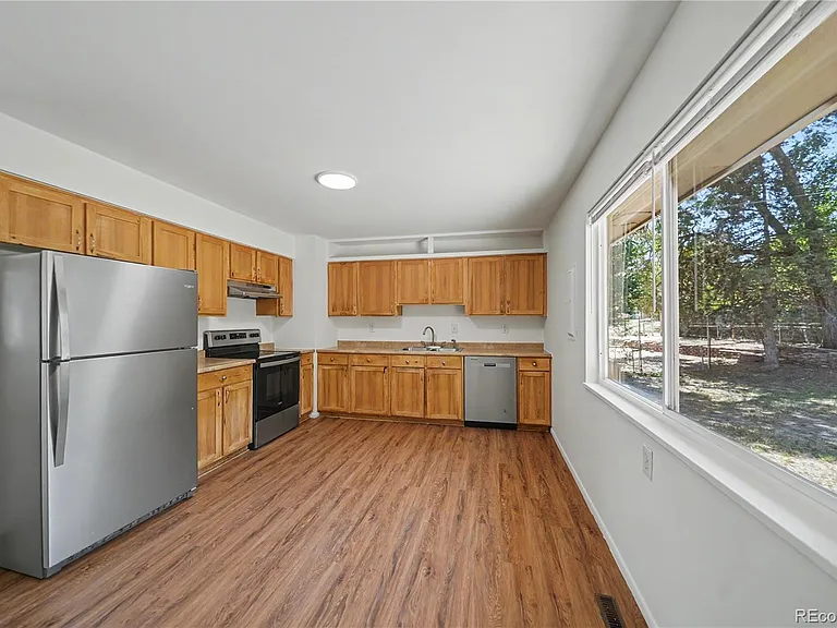 2414 Sonoma Dr — Photo 4
