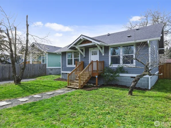 305 Market Street N, Bucoda, WA 98530