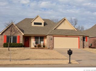 15709 E 91st St N, Owasso, OK 74055