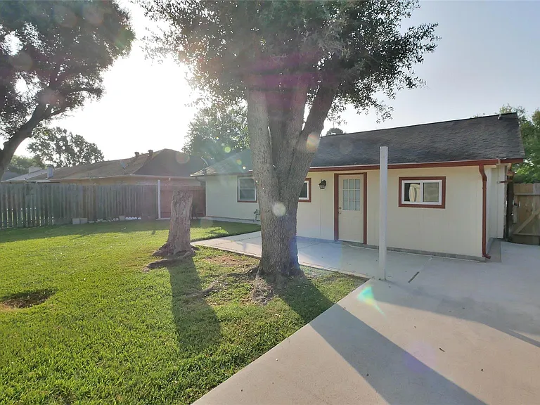 1018 Three Forks Dr — Photo 16