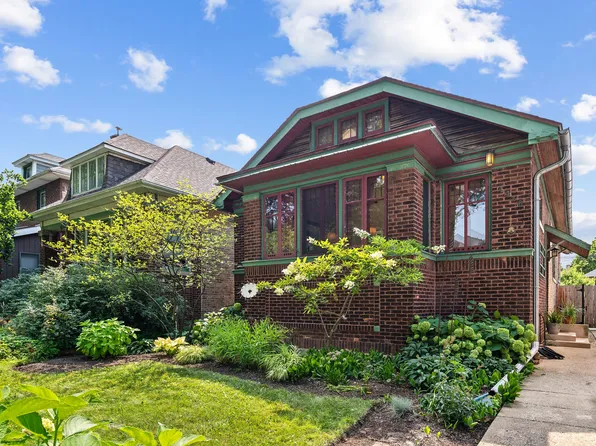 4430 N Mozart St, Chicago, IL 60625