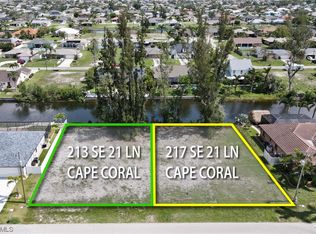 217 SE 21st Ln, Cape Coral, FL 33990