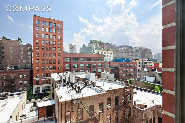 Rented by Compass | media 9