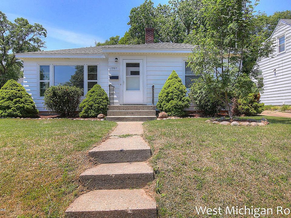 1st image of 1501 Powers Ave NW