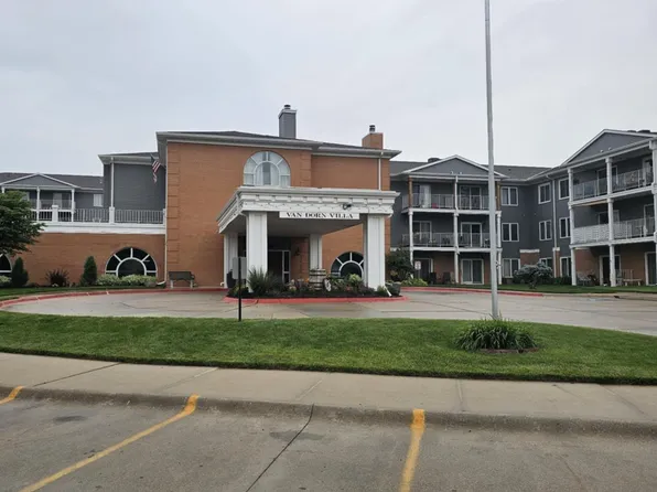 3001 S 51st Street Ct Unit 2200, Lincoln, NE 68506