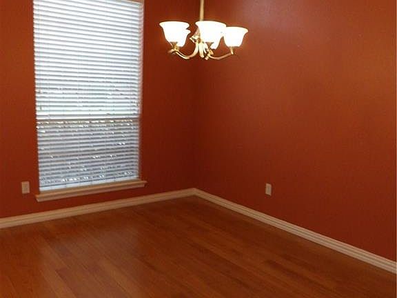 4th image of 5703 Green Hollow Ln