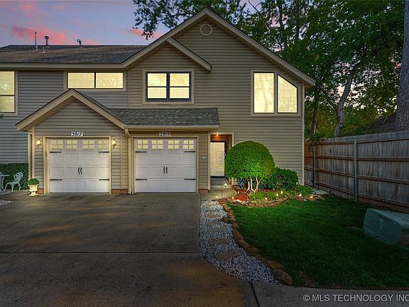 2nd image of 5919 S Quincy Ave