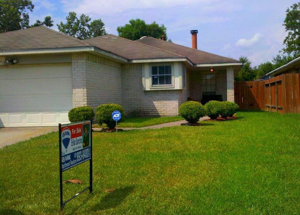 1st image of 3850 Buckhurst Dr